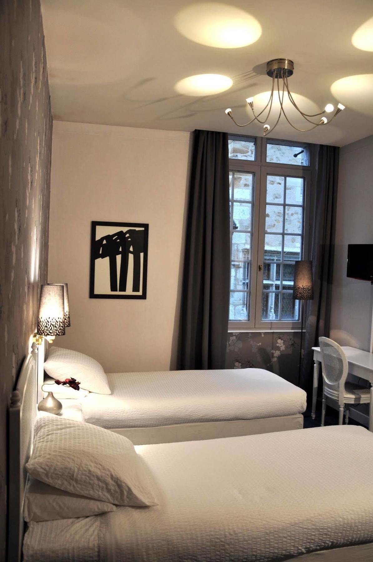 The Originals City, Hotel La Reine Jeanne, Orthez Exteriér fotografie